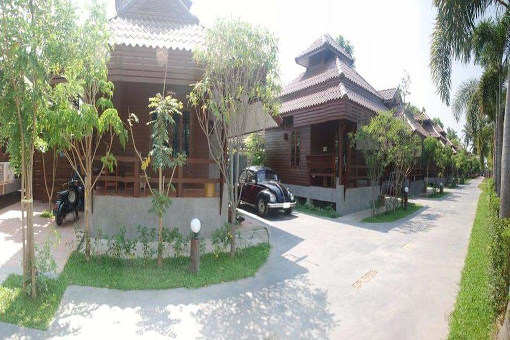 Ruenpurksa Resort Prachuap Khiri Khan Exterior foto